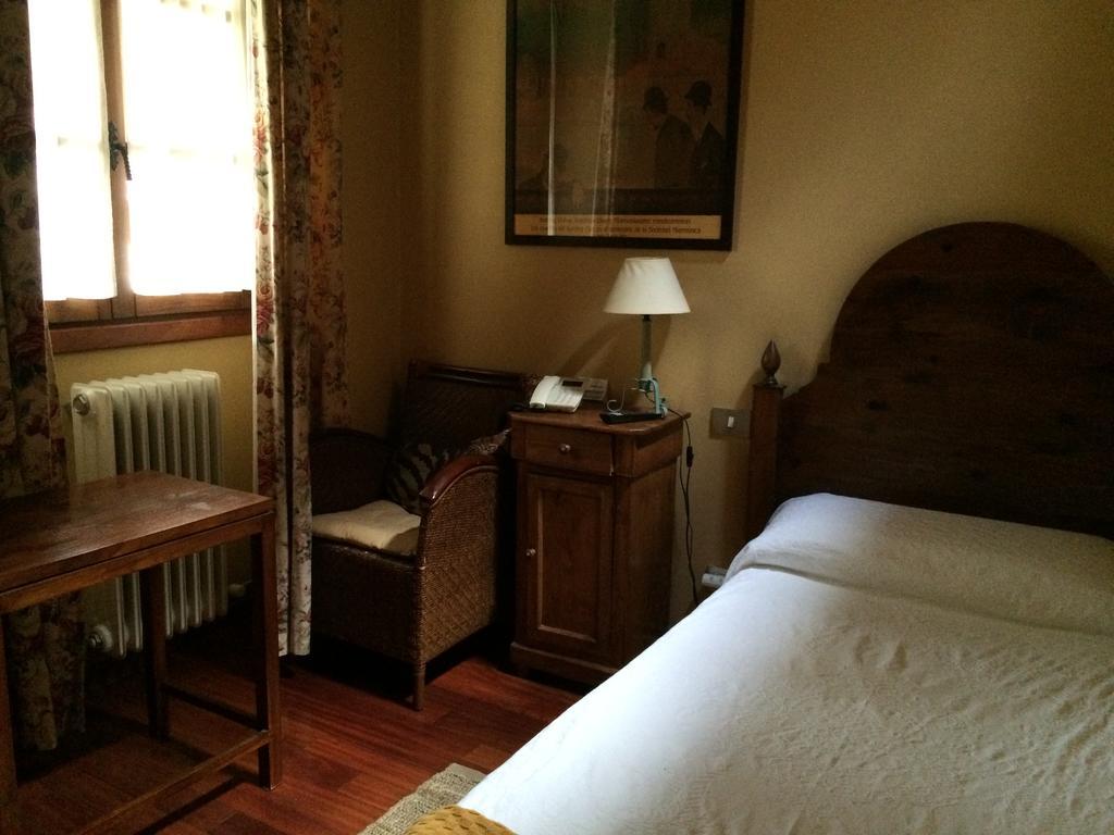 Hotel Konbenio Amorebieta-Etxano Chambre photo